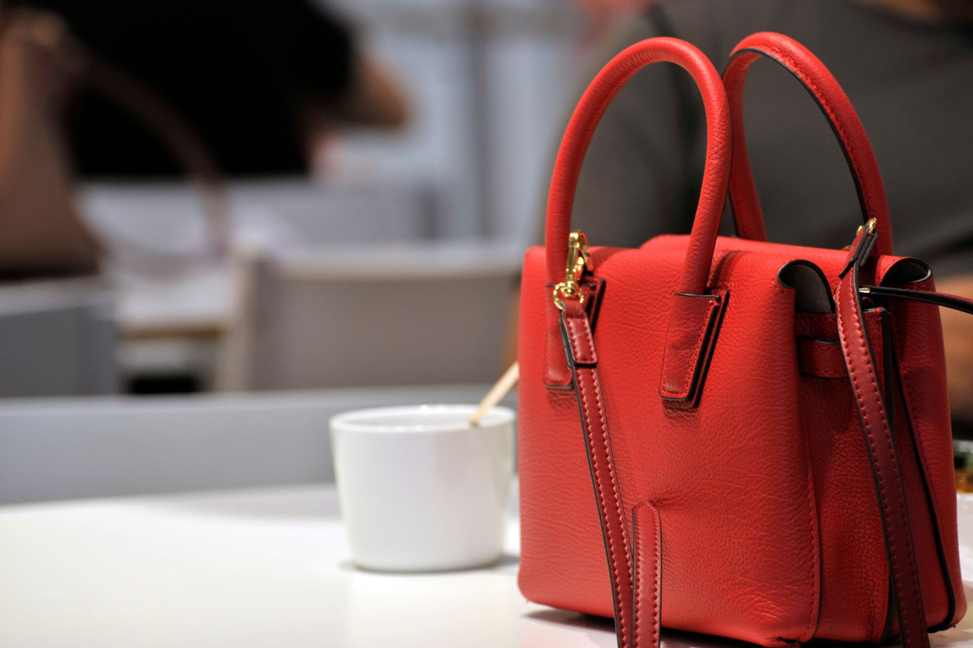 Preventing Mold on Luxury Handbags in Humid Conditions